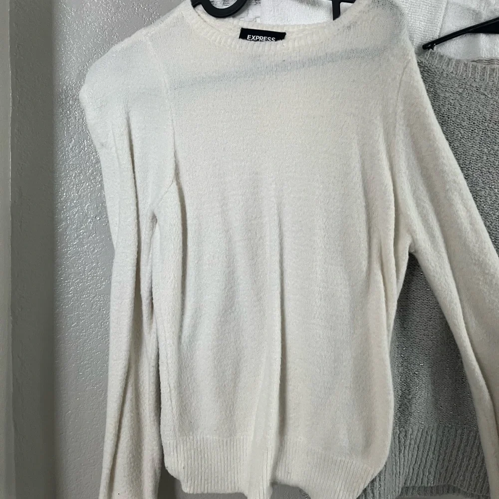 Sweater bundle - Picture 2 of 6